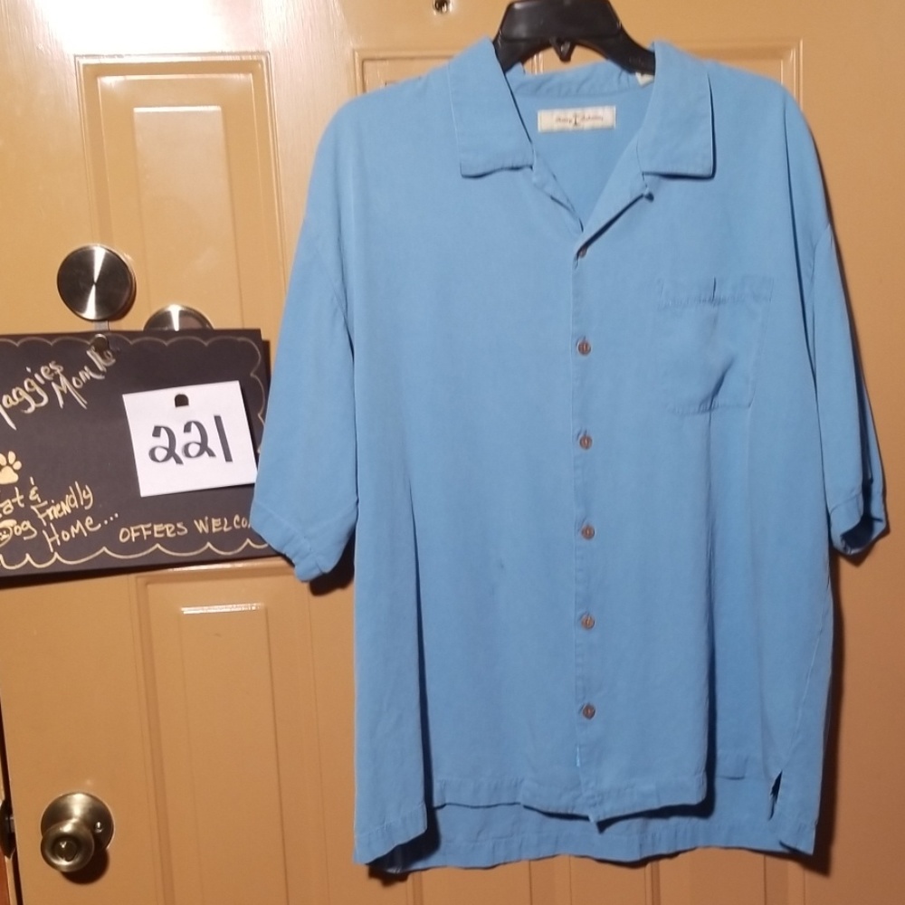 Tommy Bahama 100% Silk Beach Shirt